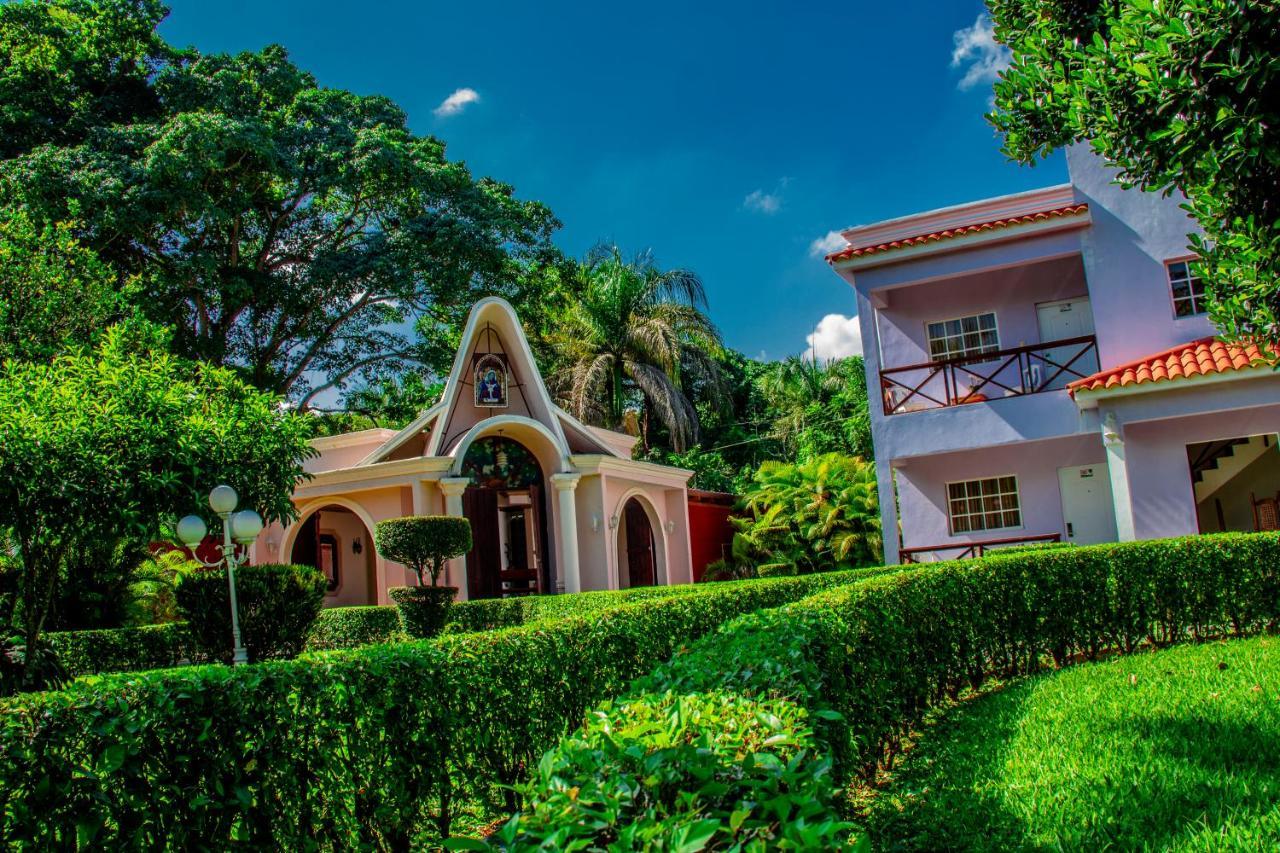 Rancho Guacamayos Hotel & Restaurantes Bonao Extérieur photo
