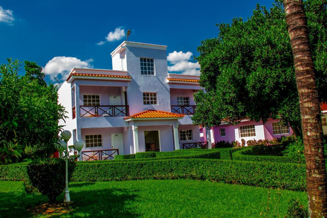 Rancho Guacamayos Hotel & Restaurantes Bonao Extérieur photo