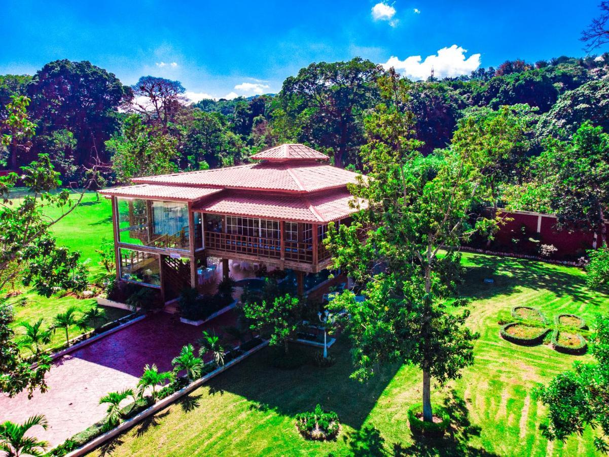 Rancho Guacamayos Hotel & Restaurantes Bonao Extérieur photo